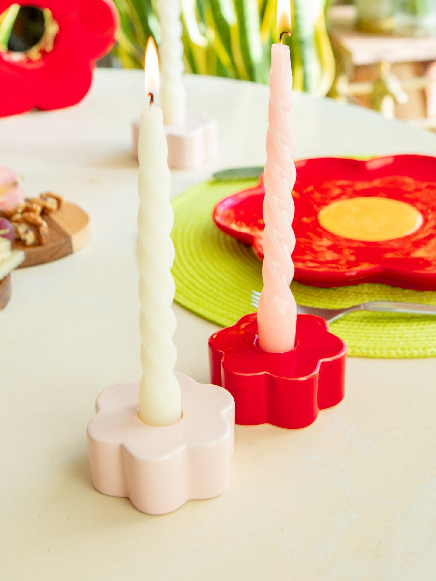 Daisy Candle Holder Pink - DOIY Design