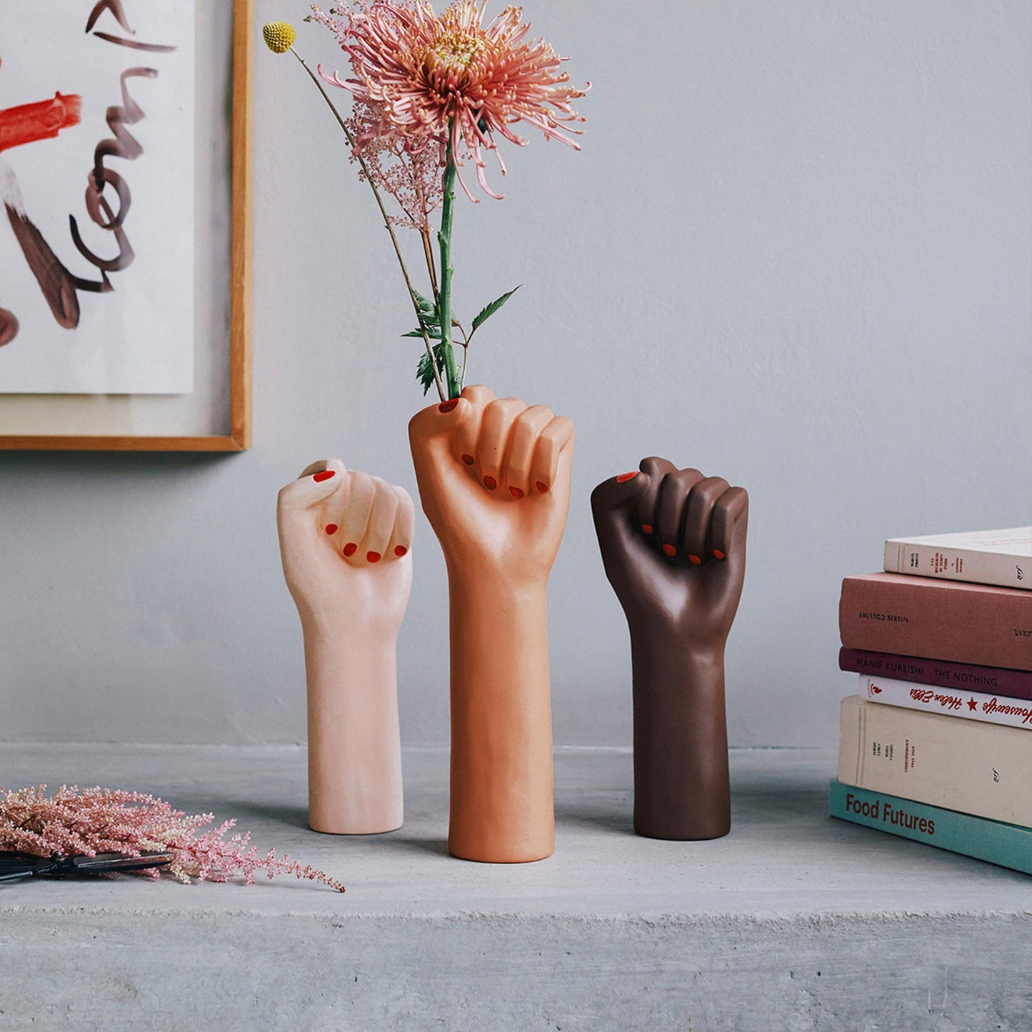 Girl Power Vase Brown