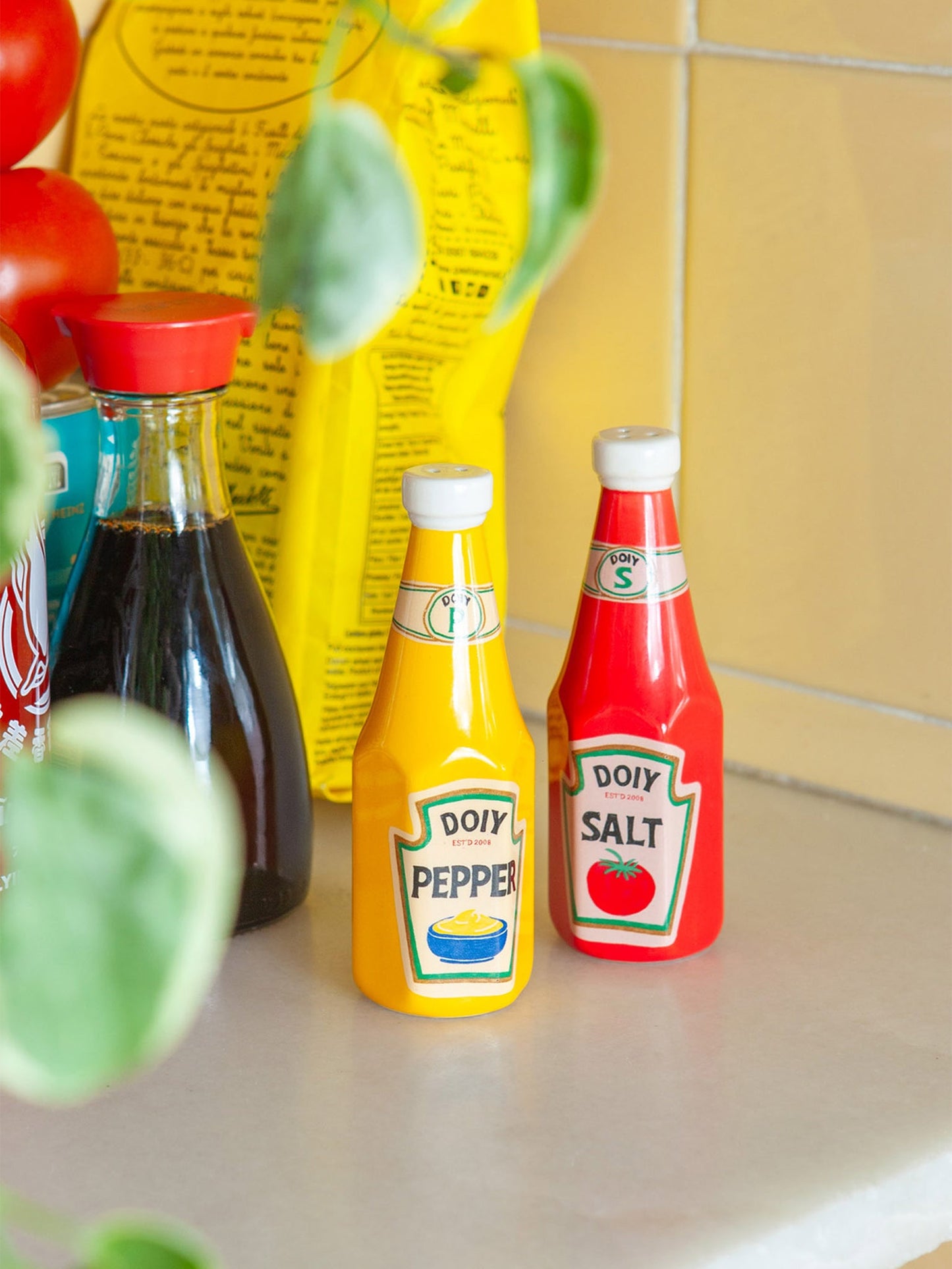 Corner Shop Salt & Pepper Shakers Ketchup&Mustard